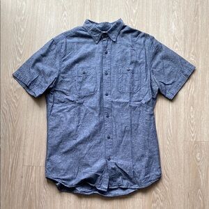 Men's Old Navy Blue Button-Up Shirt